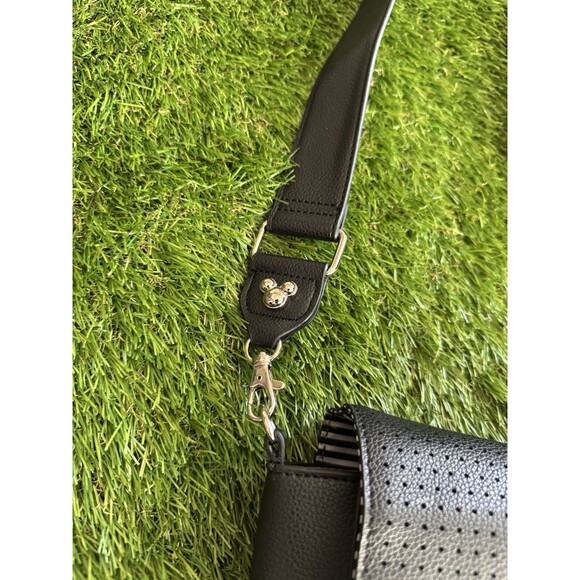 Disney Mickey Mouse Purse Black Adjustable Crossbody Bag Pin Trading Retired - Picture 3 of 8
